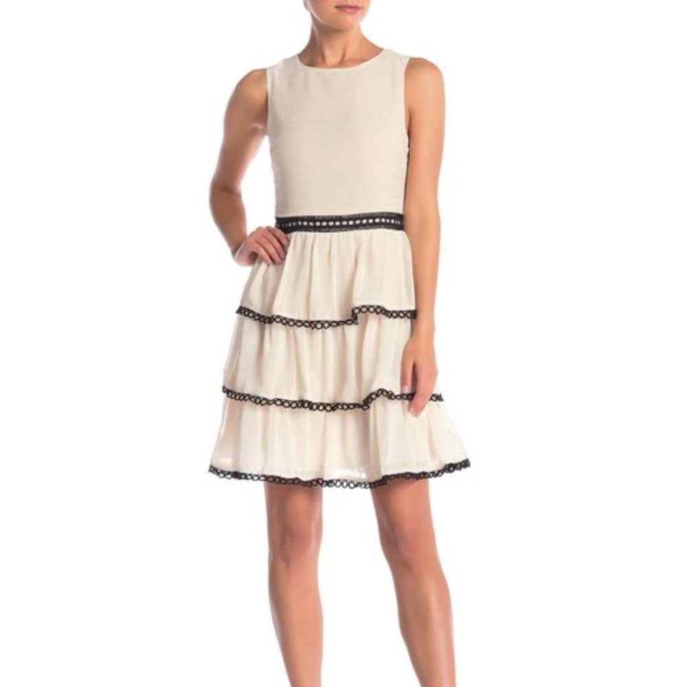 CROCHET LACE KNIT TRIM DRESS
